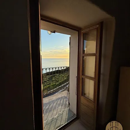 Cap Hélios, Vue à Couper Le Souffle à Centuri Morsiglia