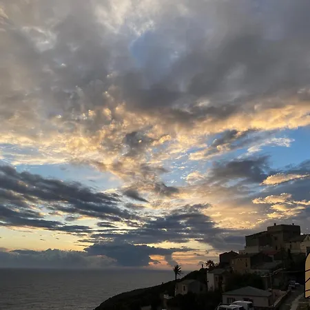 Cap Hélios, Vue à Couper Le Souffle à Centuri