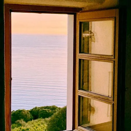 Villa Cap Helios, Vue A Couper Le Souffle A Centuri